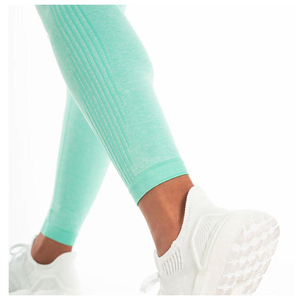 2024 Trending Custom Sportswear Women's XL Spandex Leggings Seamless Gym Workout Yoga Pants with Plus Size Features - Product Image 5