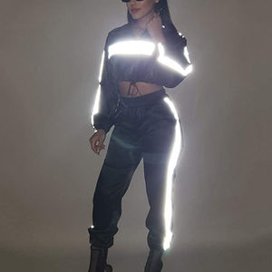 Pantalones Deportivos Reflectantes Negros de Alta Calidad Hechos a Medida, Pantalones Deportivos Reflectantes a Rayas para Mujer, Maanigy 2026 - Product Image 3