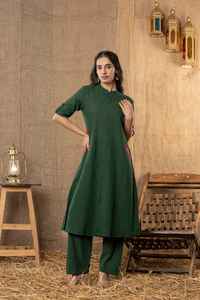 Ensemble coordonné en coton pour femmes – Broderie fine, élégant pour tous les jours |   Vêtements de bureau - Product Image 4