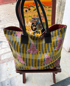 Handmade Vintage Kantha Cotton Shoulder Bag, Bohemian Patchwork <b>Tote</b>, Sustainable Eco-Friendly Everyday Handbag - Product Image 2