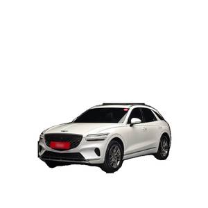 Genesis GV70 2.5T Gasolina AWD Modelo Julio 2024 con 28,332 km, Volante a la Izquierda, Caja de Cambios Automática, Asientos de Cuero, Cámara Trasera - Product Image 1