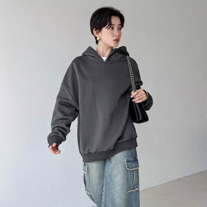เสื้อฮู้ดดี้ผู้ชาย ผ้าฝ้ายฟลีซหนานุ่ม ทรงโอเวอร์ไซส์ ไหล่ตก ปักลาย สไตล์สตรีทแวร์ - Product Image 1