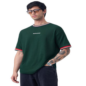 เสื้อยืดแขนสั้นสีเขียวทรงปกติสำหรับผู้ชาย SOULBO คอกลม แต่งขอบตัดกัน สไตล์ลำลอง ผ้าถัก 100% คอตตอน ป้องกันขนร่วง แห้งเร็ว - Product Image 1