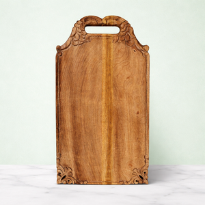 Elegante Tabla de Cortar de Madera de Teca Tallada a Mano con Diseño de Borde Ornamentado, Superficie Gruesa y Duradera, Apta para Alimentos, Plato para Servir - Product Image 1