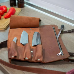 กระเป๋าใส่มีดหนังวัวแท้คุณภาพพรีเมียม ทนทาน ป้องกันกลิ่น สำหรับเชฟ พกพาสะดวก รุ่น LSKR-0048 - Product Image 1