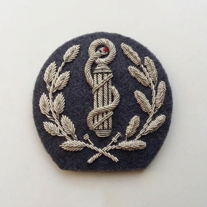 Badges brodés à la main exclusifs, de haute qualité, appliques brodées premium avec logo personnalisé, service OEM de marque privée - Product Image 4