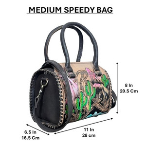 Sac de voyage Speedy moyen en cuir de vachette premium, fait main par un designer, avec motifs de cactus colorés peints à la main, élégant et artistique - Product Image 2