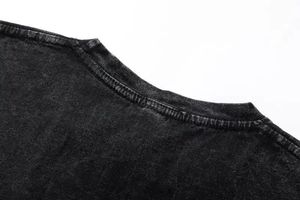 Camiseta Retro con Lavado Mineral para Hombre - Efecto Desgastado - Tejido de Algodón Grueso - Estética Urbana Desgastada - Prenda Vintage de Alto Rendimiento - Product Image 5