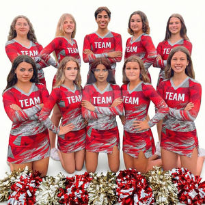 Conjuntos de entrenamiento de alta calidad para porristas, ropa de práctica azul, sujetador deportivo y pantalones cortos con brillantina y pedrería. - Product Image 2