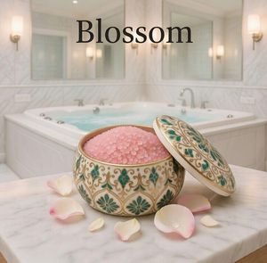 Sel de Bain Naturel Écologique aux Pierres, Mélange Minéral Aromatique Pur de l'Himalaya pour le Soulagement du Stress, Adoucissement de la Peau et Soin Quotidien Personnel - Product Image 3