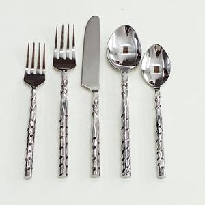 Ensemble de couverts décoratifs en métal de style occidental, campos de voyage, ensemble de couverts en acier inoxydable poli argent miroir pour l'extérieur, nouveauté - Product Image 1