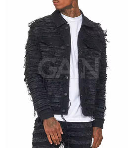 Veste en jean de haute qualité pour hommes, offrant chaleur et confort comme une veste d'hiver haut de gamme - Product Image 3