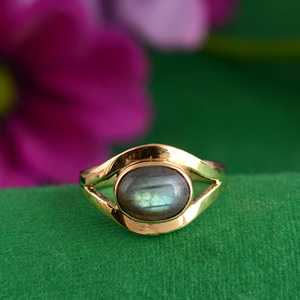 Anillo Vintage hecho a mano chapado en rodio sólido de latón labradorita de piedras preciosas delicadas de la mejor calidad con corte ovalado para fiestas - Product Image 1