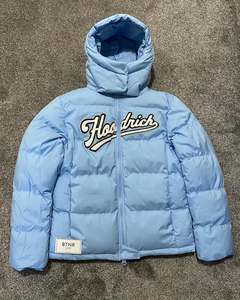 Chaqueta Acolchada con Capucha Personalizada al por Mayor para Hombre, Chaqueta de Invierno con Parche de Chenilla, Chaqueta Acolchada Unisex para Hombre - Product Image 1