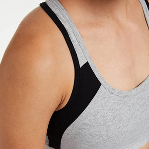 Sports Bra for Ladies Durable Custom Made Girls Sports Wear Bras With Custom Logo Printed for Sale Made in Pakistan OEM - Product Image 6