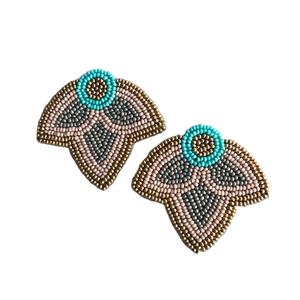 Boucles d'oreilles en perles, boucles d'oreilles brodées à la main, boucles d'oreilles multi-perles personnalisées, bijoux de fête pour femmes au meilleur prix, boucles d'oreilles en perles - Product Image 1