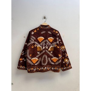 Veste en velours marron pour femme, col mandarin, boutons en corne, broderie florale faite à la main, style Prairie Chic, manteau d'hiver - Product Image 2