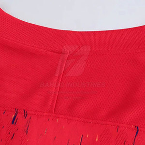 Ensemble de tenue de football en polyester léger, respirant et anti-humidité pour hommes adultes, pour les entraînements et les matchs - Product Image 2
