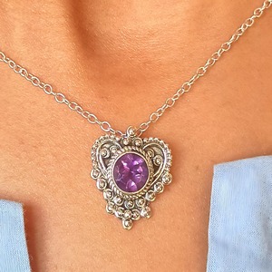 Collar de Plata de Ley 925 con Amatista, Ajustable, con Engaste de Bisel, Joyería Artesanal con Triple Gema - Product Image 2