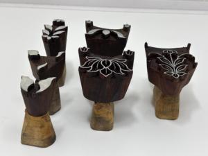Bloques de madera tallados a mano para estampado textil con asas, ideales para la impresión de telas, manualidades, prendas de vestir, decoración del hogar y proyectos artesanales. - Product Image 5