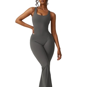 Combinaison de sport sexy sans dos pour femme, respirante, pour l'extérieur, avec effet froncé aux fesses, idéale pour la gym, l'entraînement et le yoga - Product Image 1