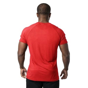 T-shirt sportif pour homme, manches courtes, rouge, coupe ajustée, col rond, tricoté, couleur unie, polyester, séchage rapide - Product Image 2