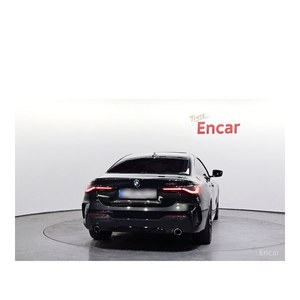 BMW Série 4 420i M Sport Coupé 2024, 57 147 km, Boîte de vitesses automatique, Volant à gauche, Caméra de recul - Product Image 4