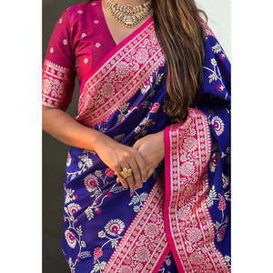 Sari en soie douce violet Banarasi avec contraste Jaal, tissé avec des fils Zari - Vêtements indiens et pakistanais - Product Image 3
