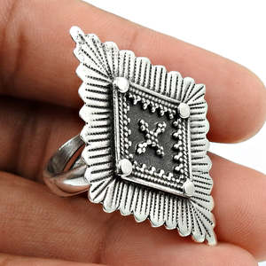 Glorious Vintage Style Handmade <b>Silver</b> <b>Ring</b> Crafted From 925 Sterling <b>Silver</b> <b>Adjustable</b> Design Bohemian Jewelry At Lowest Price - Product Image 2