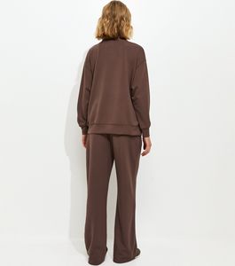 Conjunto de Sudadera Negra de Media Cremallera y Pantalones Jogger para Mujer, Tejido de Forro Polar Suave, Ajuste Relajado, Ropa de Descanso, Producción OEM al por Mayor - Product Image 3