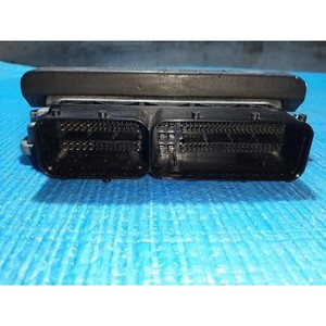 ECU และโมดูลคอมพิวเตอร์มือสองขนาด A4 รุ่น 8K2407271P - Product Image 3