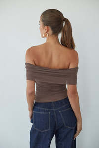 Haut décontracté moulant à manches longues et épaules dénudées pour femme, T-shirt extensible tendance, nouvelle collection, haut de yoga de qualité supérieure, personnalisable avec votre logo - Product Image 6