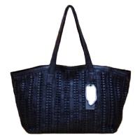 Sac à main en cuir de luxe pour femmes LKU-0723 décontracté rayure pli couture grand fourre-tout rayé épissé épaule deux surdimensionné grand personnalisé - Product Image 1