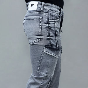 Gex Men Jeans cargo elásticos de tiro medio en gris oscuro para hombre - Product Image 3