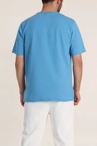 เสื้อยืด Ever Glow สำหรับผู้หญิง สวมใส่สบาย ระบายอากาศได้ดี เป็นมิตรกับสิ่งแวดล้อม ผลิตจากผ้าถักโพลีเอสเตอร์/คอตตอน พิมพ์ลายแบบซับลิเมชั่น แห้งเร็ว มีไซส์พลัส - Product Image 2