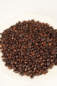 Granos de Café Verde, Aroma Natural, Café Robusta 12.5%, para Tostadores y Fabricantes, 24 Meses de Vida Útil, de Vietnam - Product Image 4