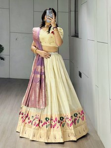 Lehenga Paithani de Luxe avec Broderie Zari Délicate et Coupe Fluide – Tenue Indienne de Mariage et de Cérémonie - Product Image 3