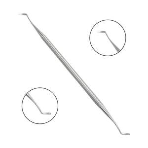 Pousse-cuticules à pointe plate angulaire en acier inoxydable, outil de précision double face pour manucure et pédicure - Product Image 1