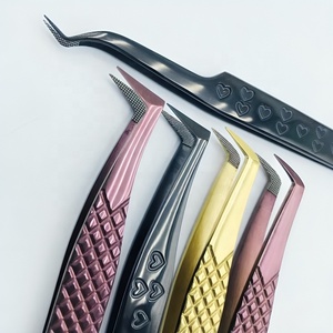 Pince à cils professionnelle Kingist de qualité supérieure en acier inoxydable, rose pâle, à pointe inclinée, pour volume, personnalisable - Product Image 4