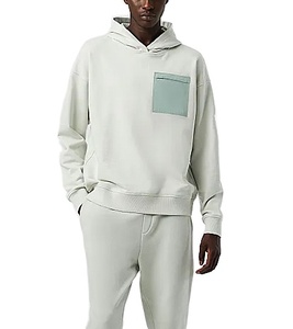 Pull à capuche d'hiver pour hommes en coton polyester avec logo personnalisé des fabricants de vêtements OEM - Product Image 1