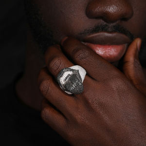 Anillo de Moissanita con Forma de Labios, Engaste de Garra, Plata de Ley S925, Baño de Oro y Rodio Rosa, Estilo Hiphop, con Gema, Unisex, Regalo - Product Image 3