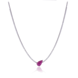 Collier pendentif rubis taille triangle en argent 925 avec chaîne serpent et sertissage griffe, bijou classique pour femme au quotidien - Product Image 2
