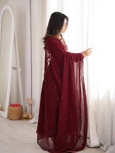 Robe de soirée/mariage fourreau longueur cheville pour femme en faux mousseline naturelle, avec travail artisanal, infroissable et séchage rapide - Product Image 3
