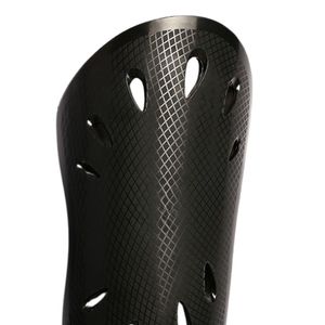 Espinilleras de Fútbol de Plástico Ligero de Alta Calidad, Transpirables y Perforadas, con Inserto de Espuma EVA para Entrenamiento de Fútbol - Product Image 5
