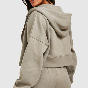 Ensemble de survêtement à capuche pour femmes, couleur unie, manches longues, short décontracté, vêtements de printemps avec poches latérales, fermeture à cordon - Product Image 5