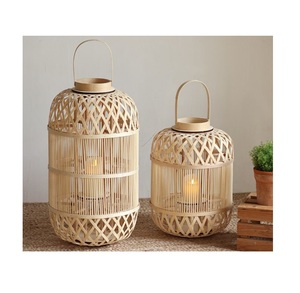 Lampe en rotin moderne, porte-bougie, mettant en valeur une forme minimaliste, des lignes épurées, un décor contemporain, éclairage - Product Image 1