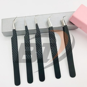 Pinzas de extensión de pestañas de acero inoxidable con punta de plata negra de alta calidad, pinzas de volumen puntiagudas de Material sostenible - Product Image 5