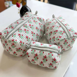 Juego de 3 Bolsas de Maquillaje de Algodón Acolchado de Diseño, Perfectas para el Hogar, con Elegantes Estampados y Soluciones Prácticas de Almacenamiento - Product Image 3