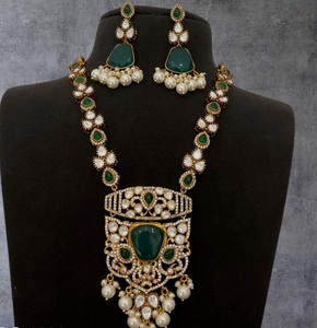 Ensemble collier et boucles d'oreilles élégant et de haute qualité, plaqué argent, tendance, avec moissanite, style Kundan, pour mariage, fiançailles, cadeau, fête - Product Image 2