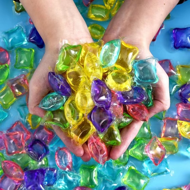 Cheap Price 3 in 1 Laundry Pods Washing Pods Cleaning Products Baby Clothes Laundry Detergent Soap Liquid Laundry Pods